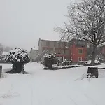 Cascina Binelli Bauernhof Dogliani