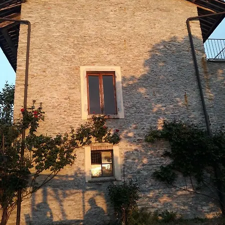 Cascina Binelli ファームステイ ドリアーニ