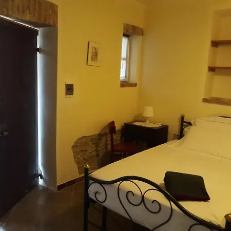 Κατάλυμα σε φάρμα Cascina Binelli Dogliani