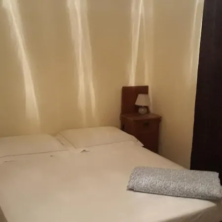 Cascina Binelli Farm stay *