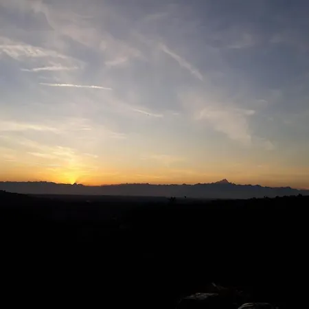 Κατάλυμα σε φάρμα Cascina Binelli Dogliani