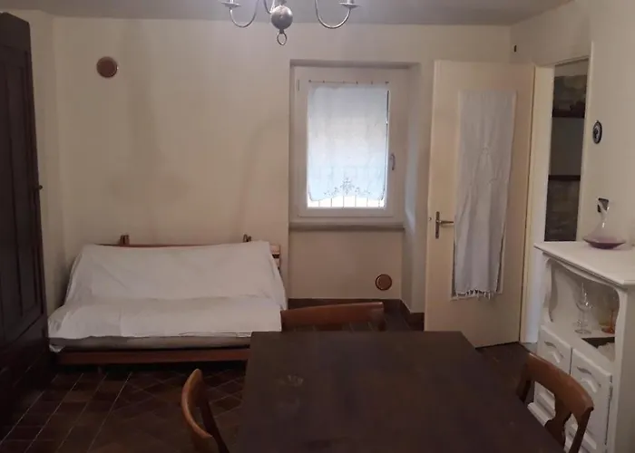 Cascina Binelli בית חווה דוליאני