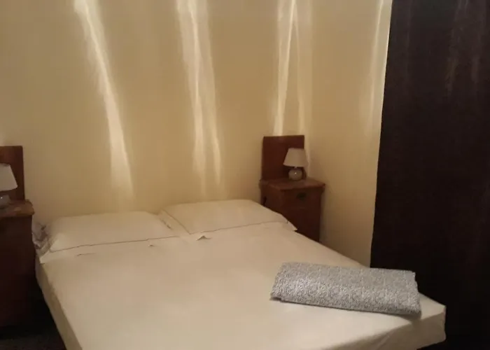Cascina Binelli בית חווה *